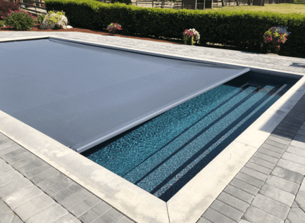automatic pool cover
